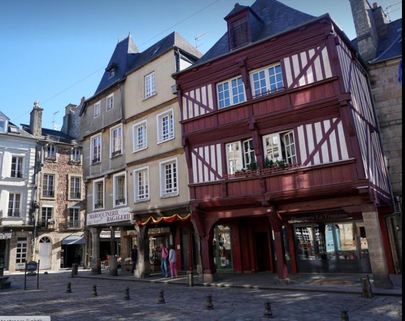 Eglantine Appartement Centre Historique De Dinan Exteriör bild