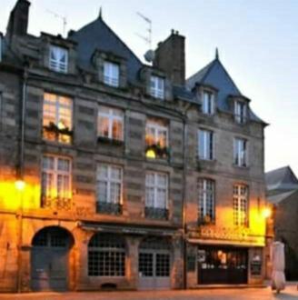 Eglantine Appartement Centre Historique De Dinan Exteriör bild